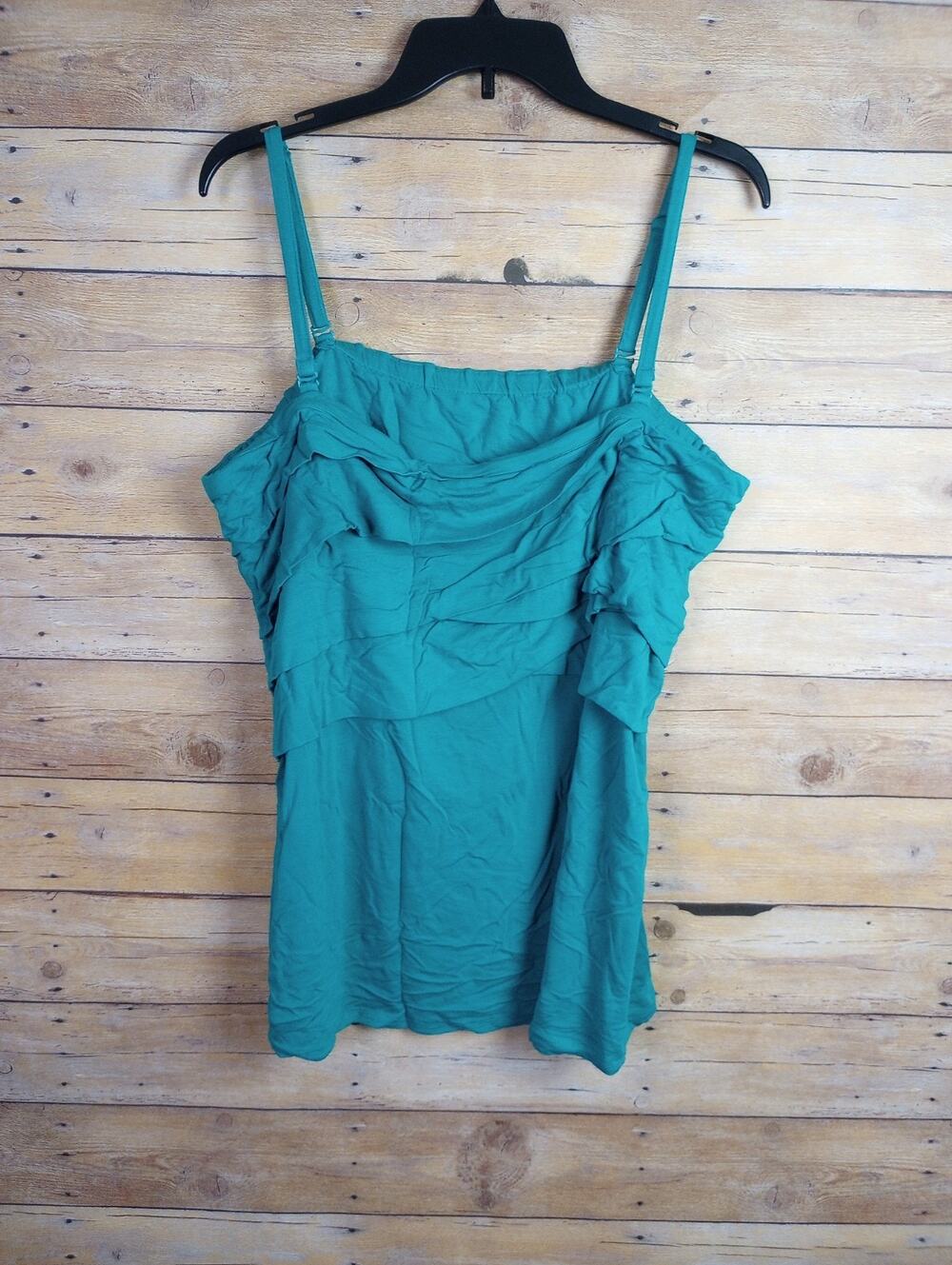 Avenue Women Tank Top 18/20 Green Teal Adjustable Straps Built in Bra